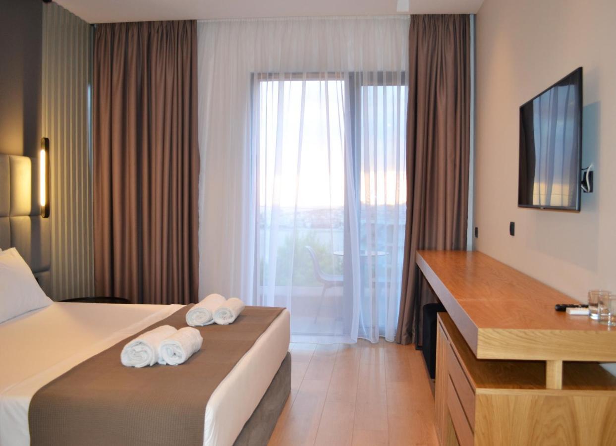 Artnest Luxury Hotel & Suites Sarandë Eksteriør bilde